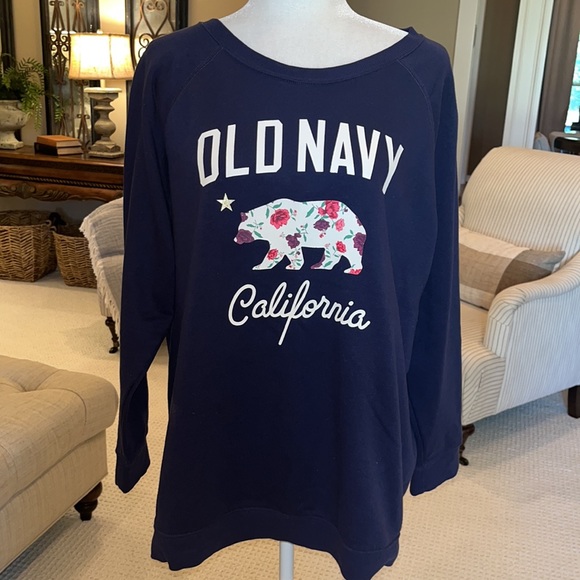 Old Navy 2X Sweatshirt - Picture 2 of 10